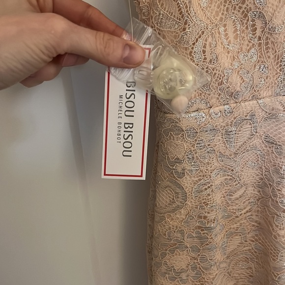 NWT Off the Shoulder Blush Silver Cocktail Party Dress - Picture 5 of 6
